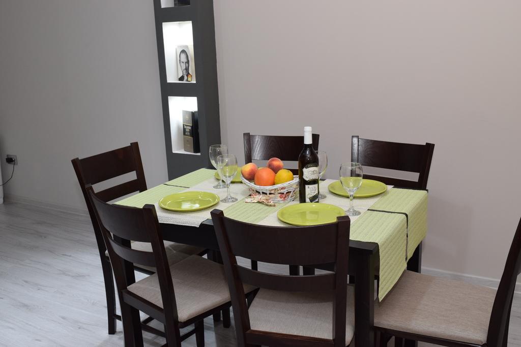 Luxury Apartment Near Varna, Located In Targovishte Bagian luar foto