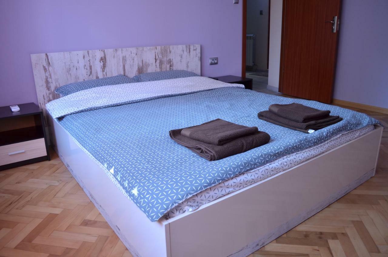 Luxury Apartment Near Varna, Located In Targovishte Bagian luar foto