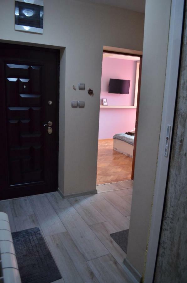 Luxury Apartment Near Varna, Located In Targovishte Bagian luar foto